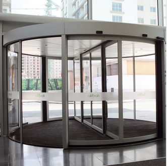 多瑪 KTC-2 豪華兩翼旋轉(zhuǎn)門(mén) 融合美學(xué)與功能的現(xiàn)代建筑入口解決方案